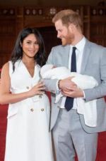 Watch Meghan & Harry: A Royal Baby Story Nowvideo